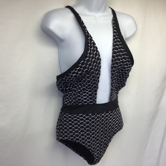 COPY - Bondi Born Swimsuit One Piece Low V 6 - Picture 2 of 7